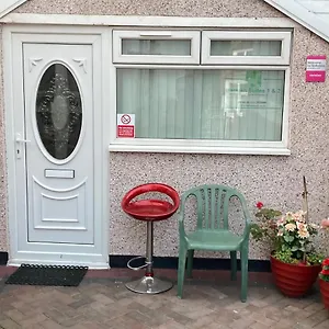 https://harman-suites-self-catering-apartments.yorkshirehotels.net