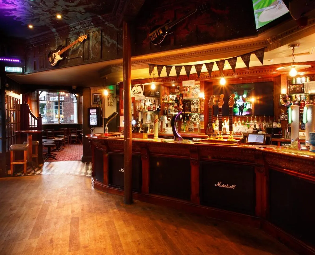 ベッド・アンド・ブレックファスト The Saddle Inn チェスター