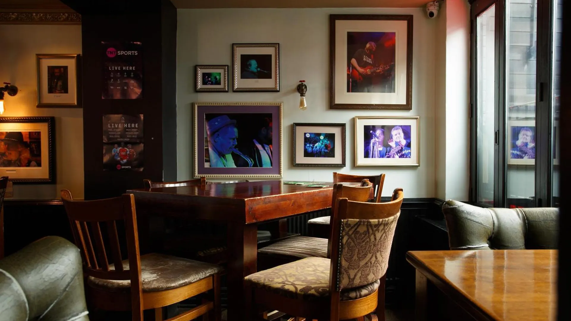 The Saddle Inn チェスター ベッド・アンド・ブレックファスト